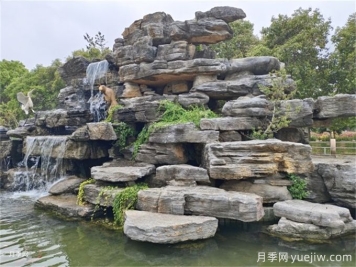 天然千層石在園林中的擺放及效果